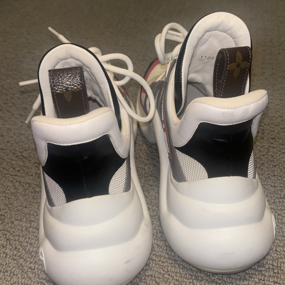 Women shoes - Picture 4 of 4